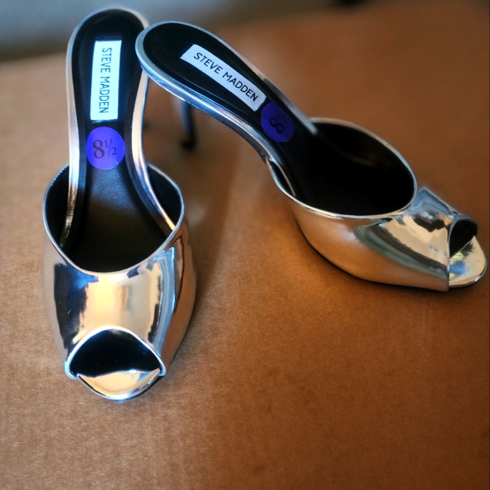 Womens Shoes